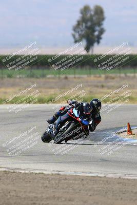 media/May-25-2025-Lets Ride (Sun) [[0ff033e448]]/C Group/1140am (Grapevine)/